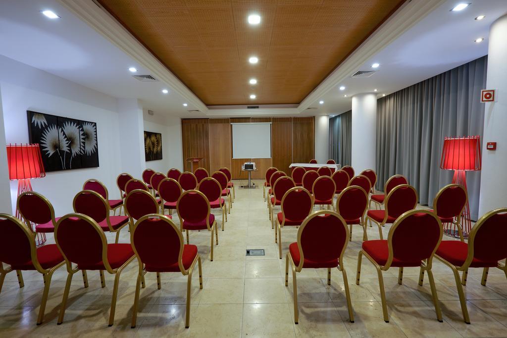 Grand Muthu Do Vale Apart-hotel 5*